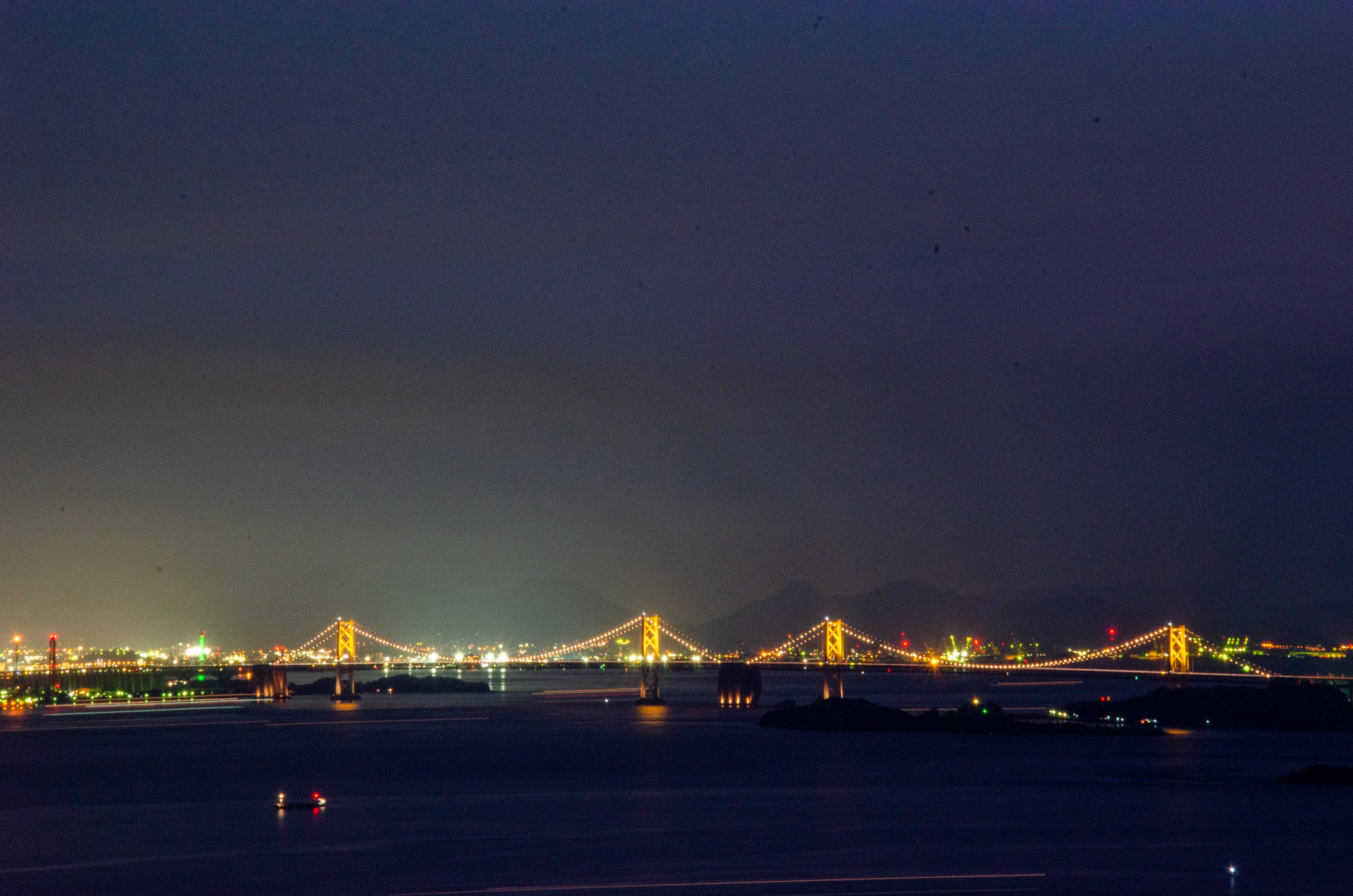 ���q���x