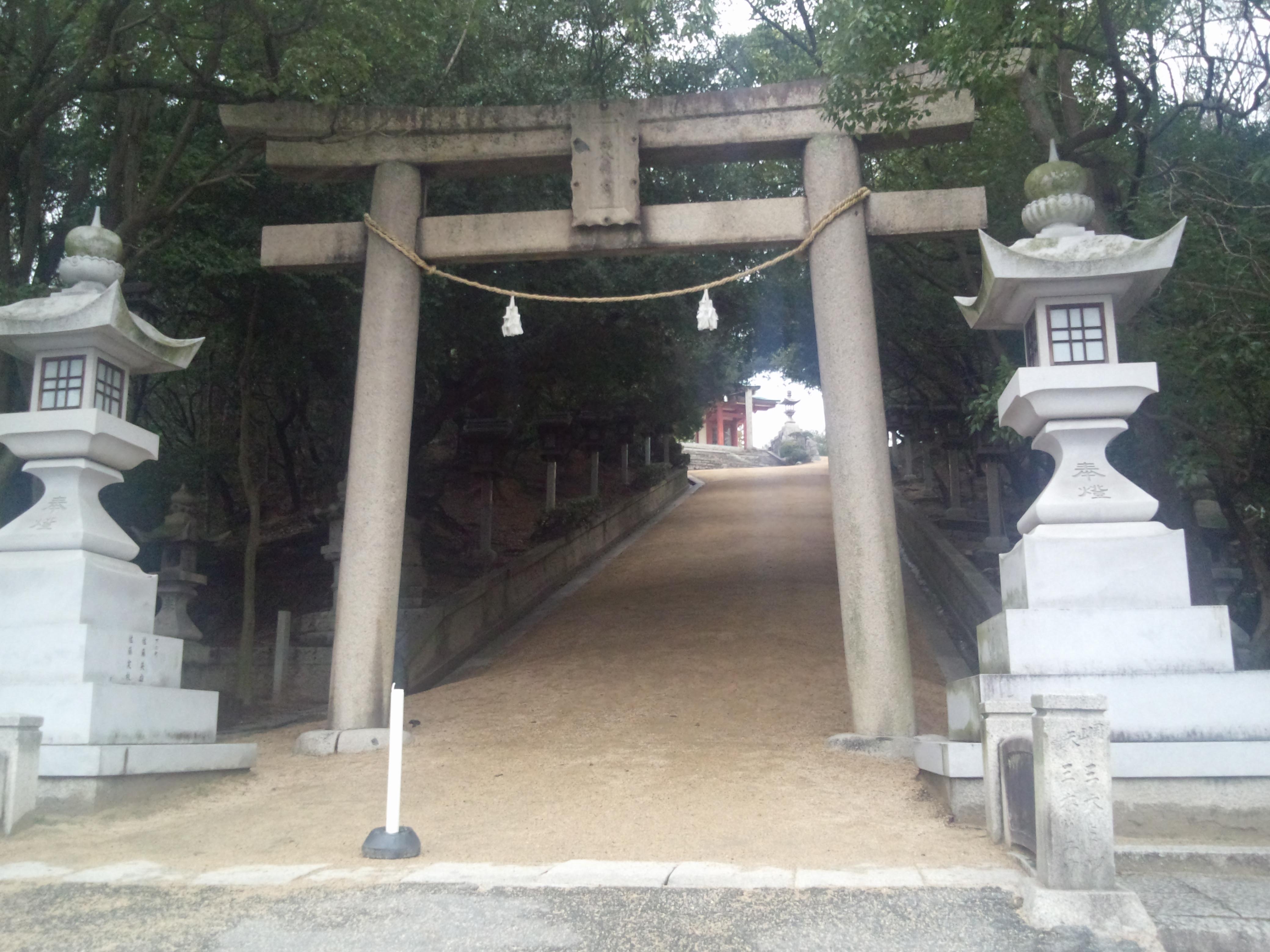 鴻神社